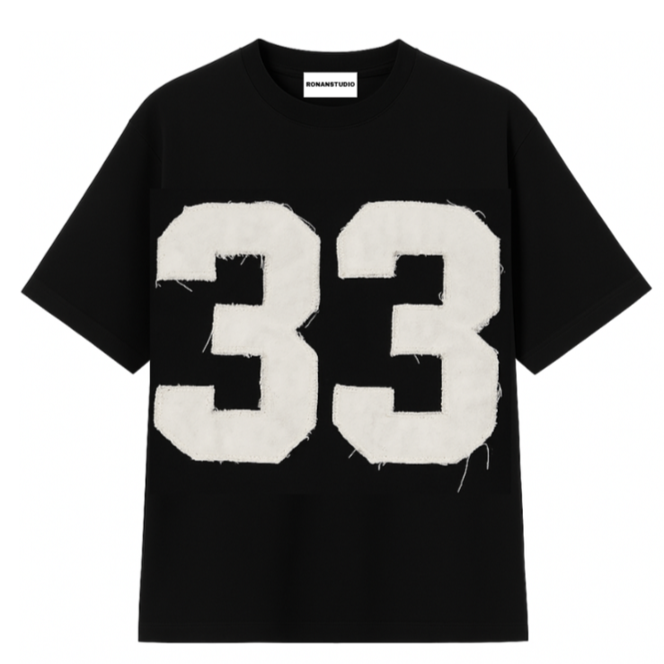 33 OVERSIZED T-SHIRT BLACK