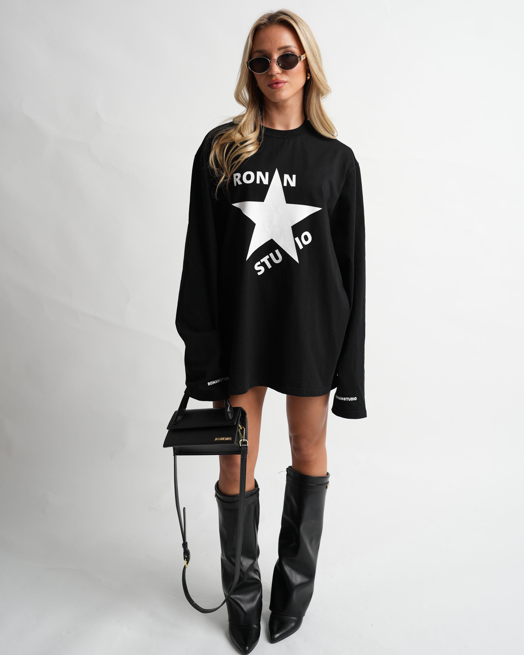 STAR LONGSLEEVE BLACK
