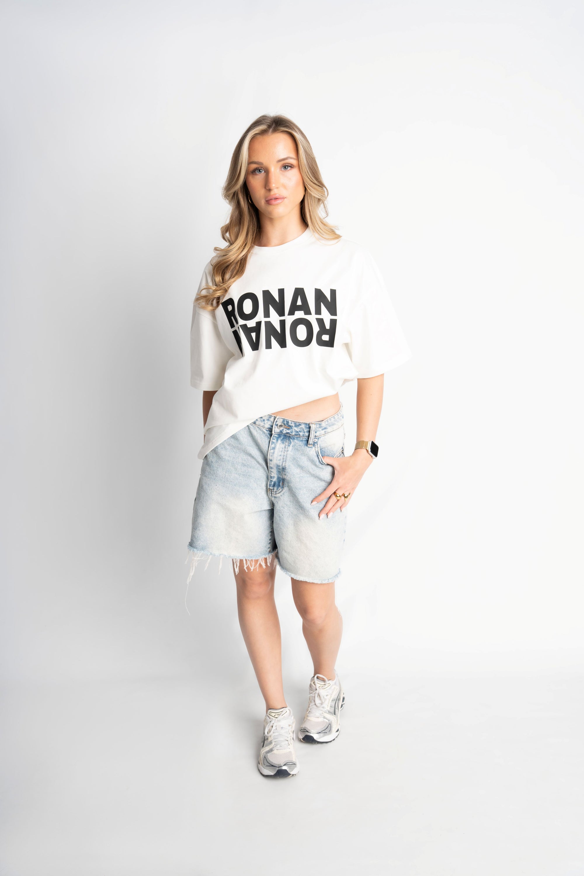 PRE-ORDER CLUB T-SHIRT WHITE