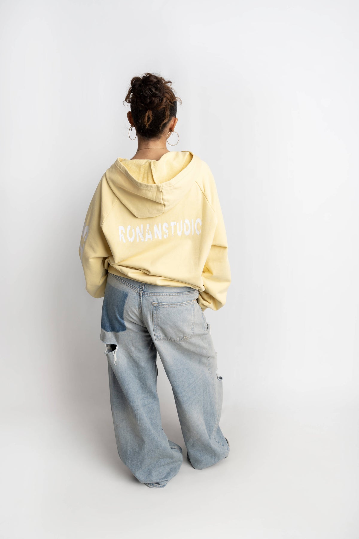 STUDIO ZIP UP BUTTER YELLOW