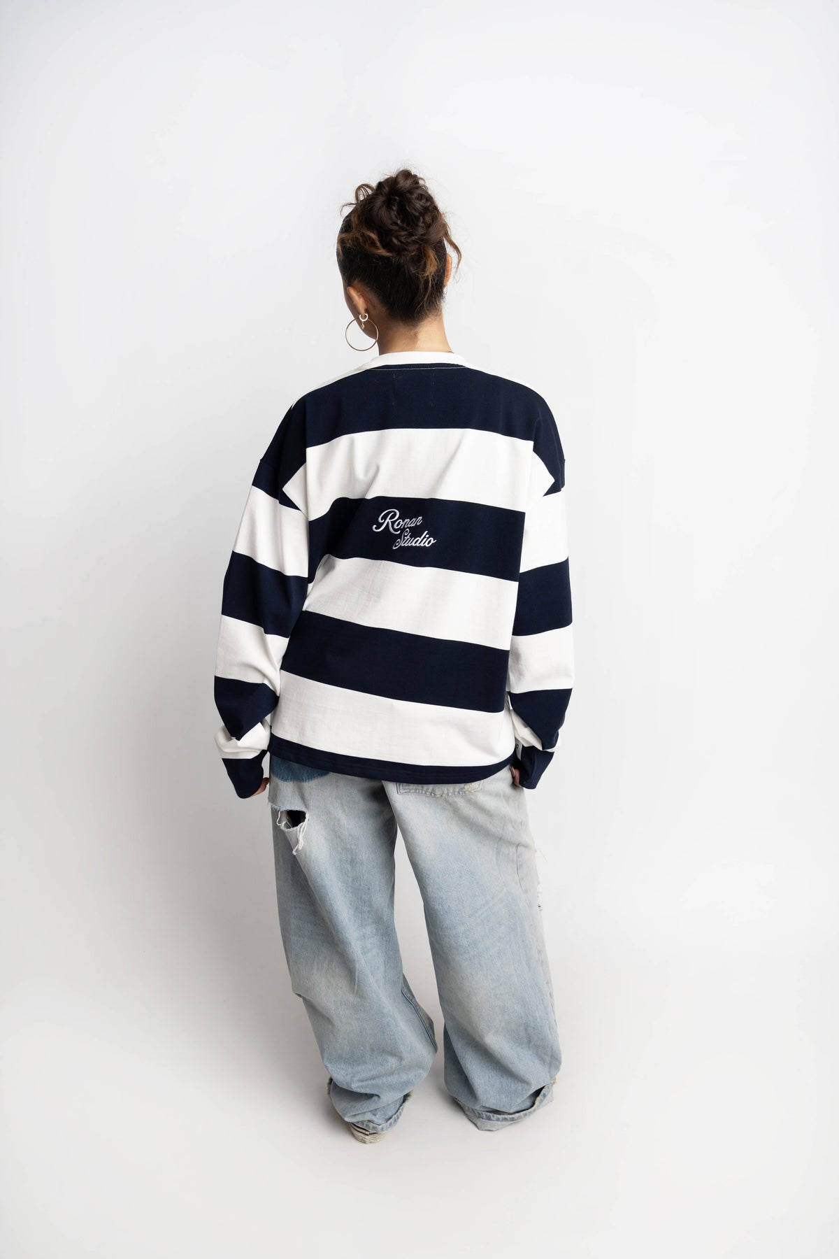 PRE-ORDER STRIPE LONGSLEEVE NAVY X WHITE