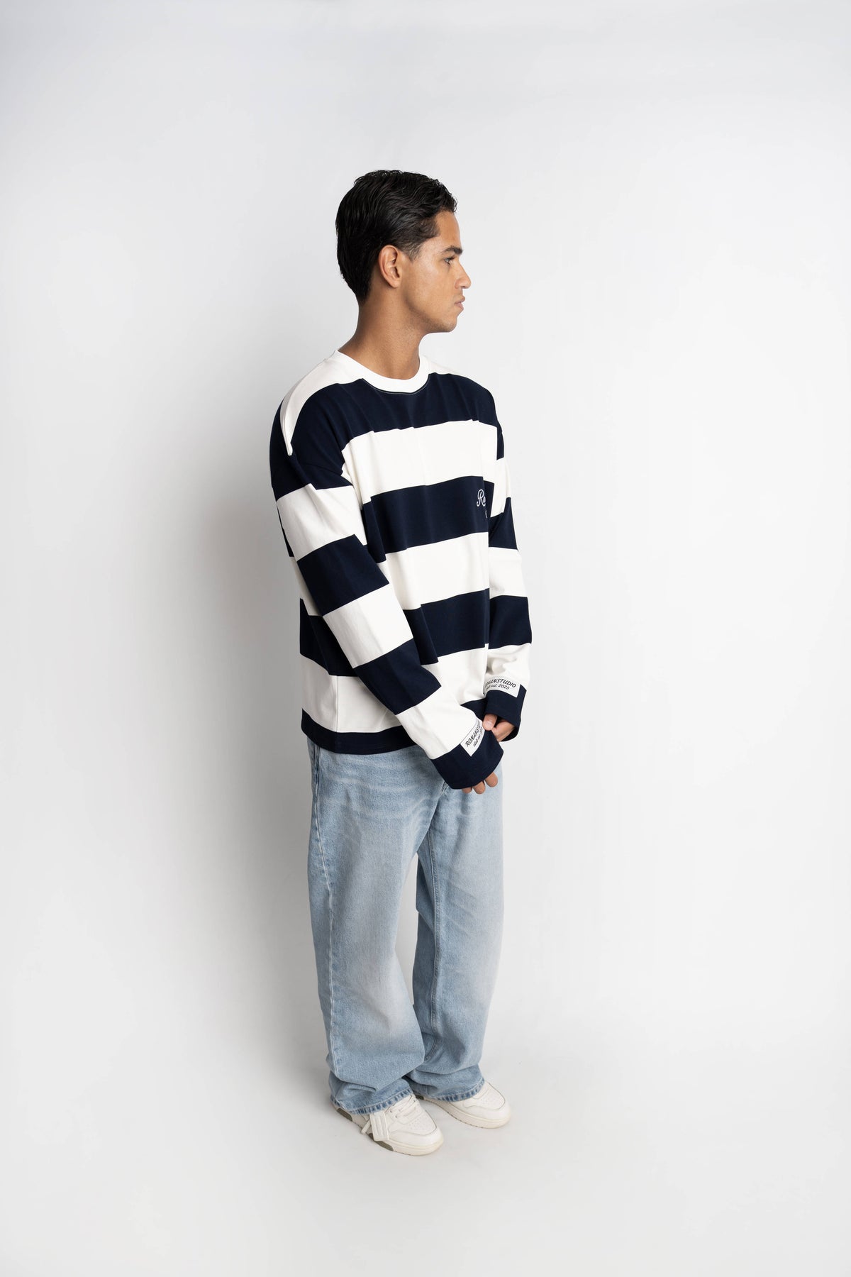 PRE-ORDER STRIPE LONGSLEEVE NAVY X WHITE