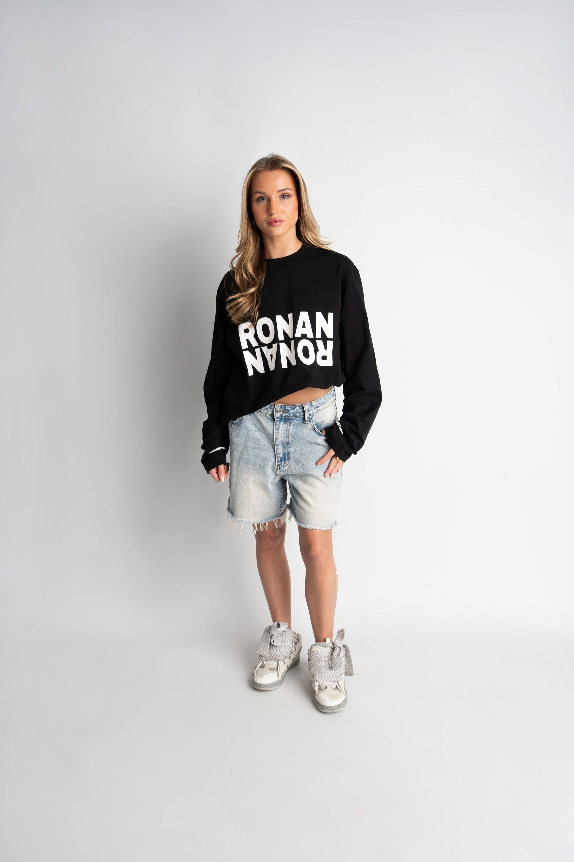 CLUB OVERSIZED LONGSLEEVE BLACK