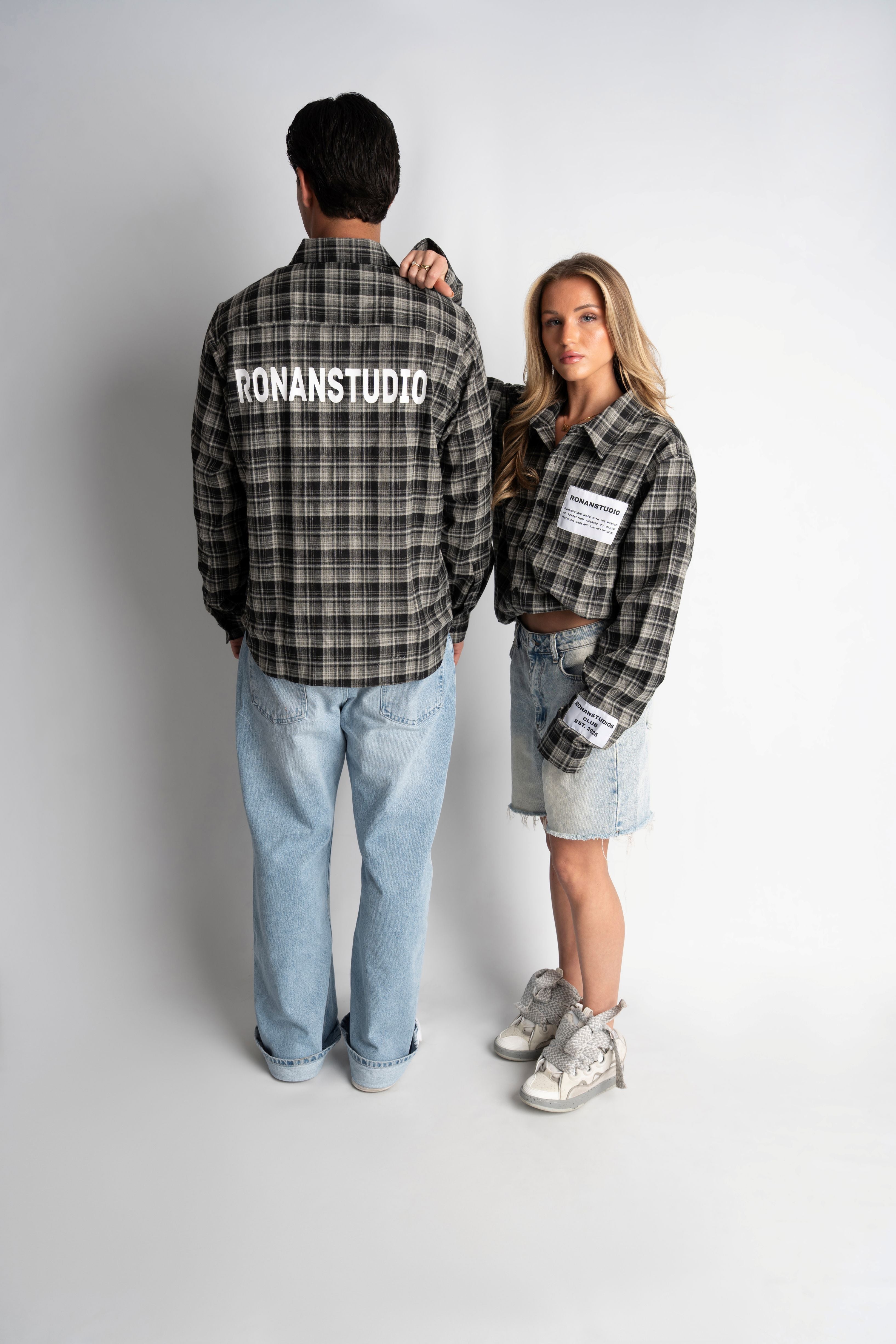 LABEL FLANNEL BLACK X GREY – RONANSTUDIO.EU