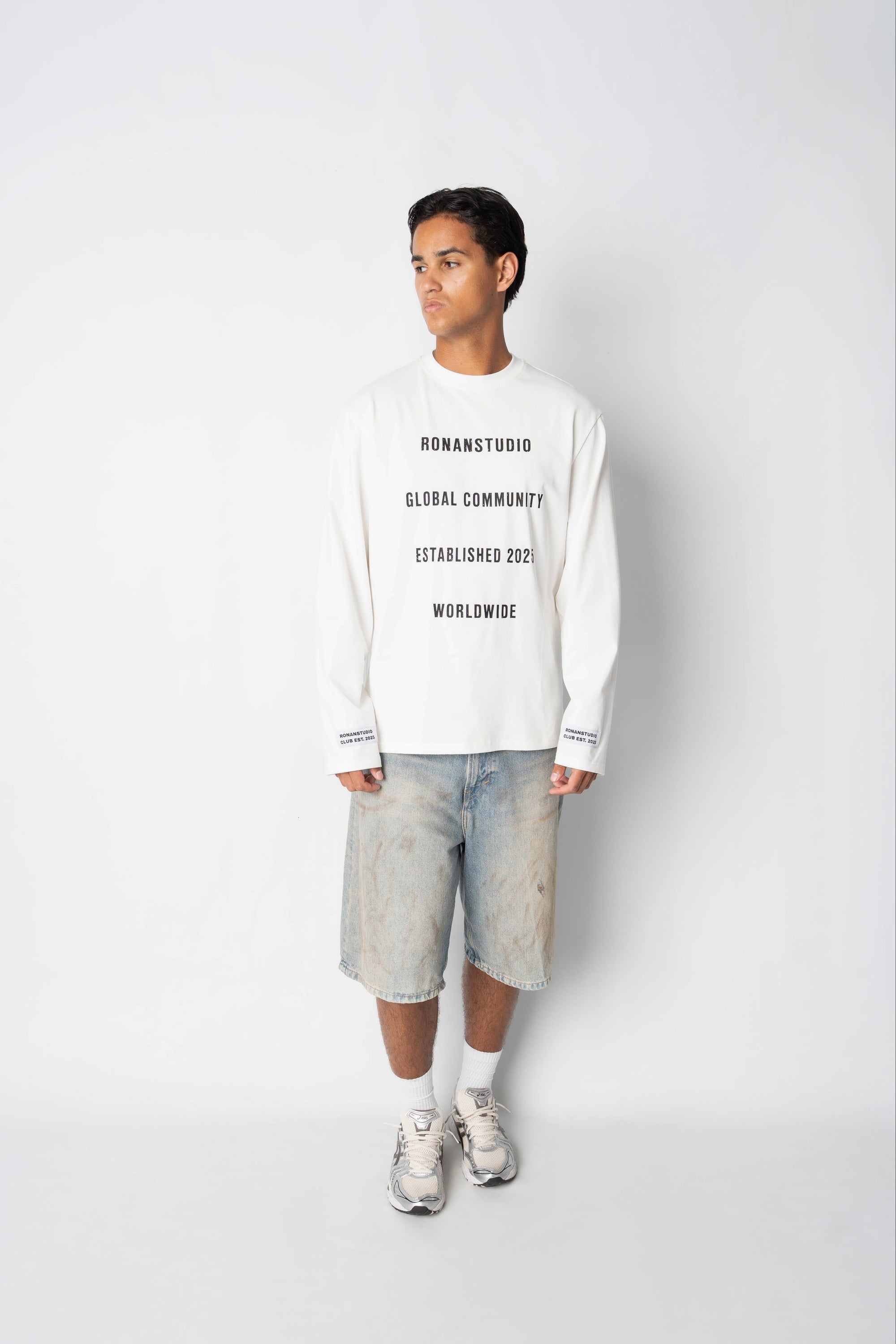 WORLDWIDE LONGSLEEVE WHITE