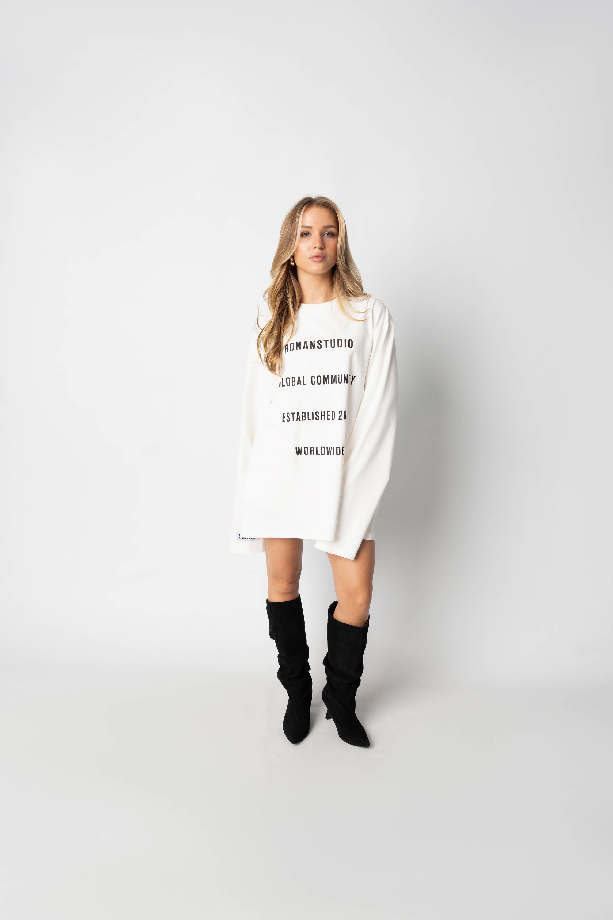 WORLDWIDE LONGSLEEVE WHITE