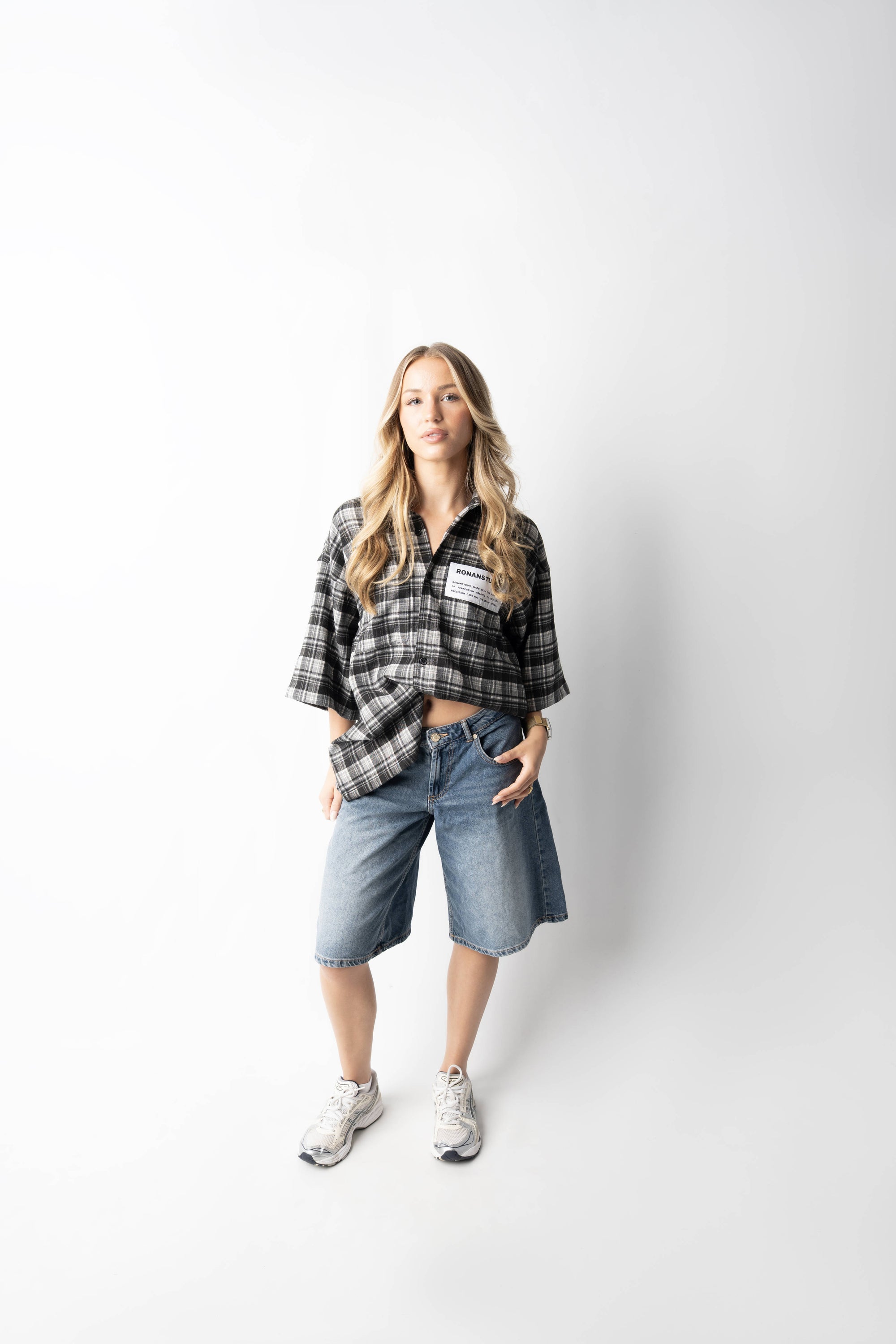LABEL SS FLANNEL CHARCOAL