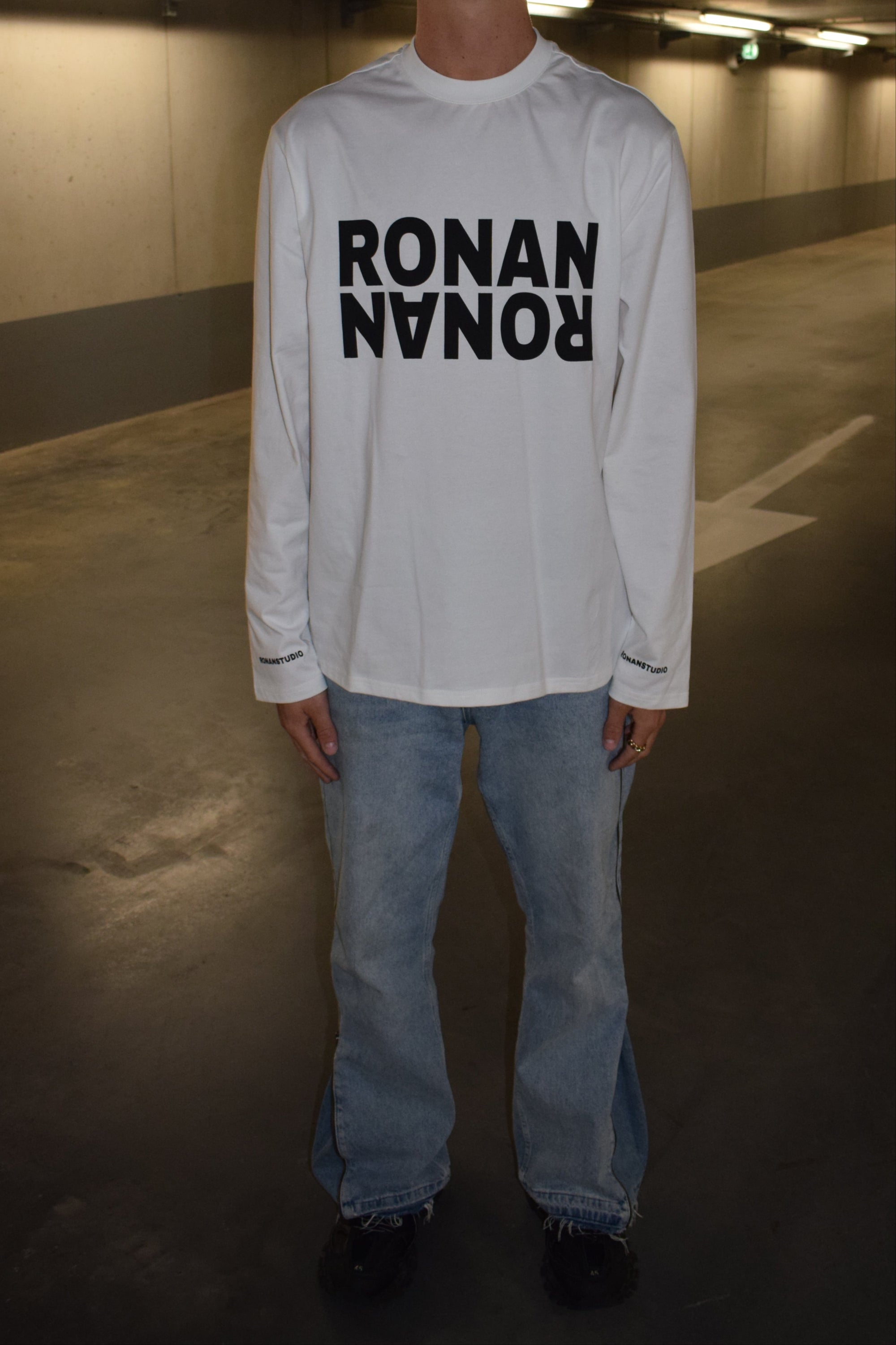 RONANSTUDIO witte oversized longsleeve